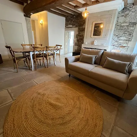 Appartement T3 Centre 1er Etage *
