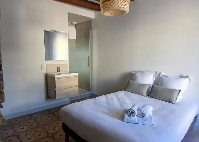 Апартаменты T3 Centre 1er Etage Анже