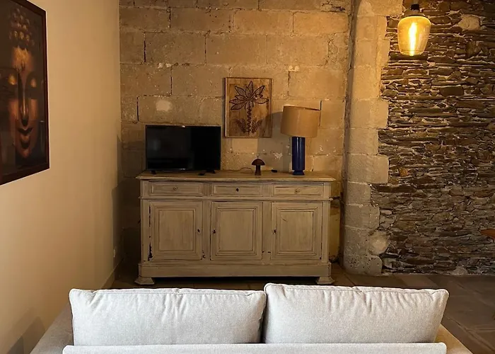 Appartement T3 Centre 1er Etage *